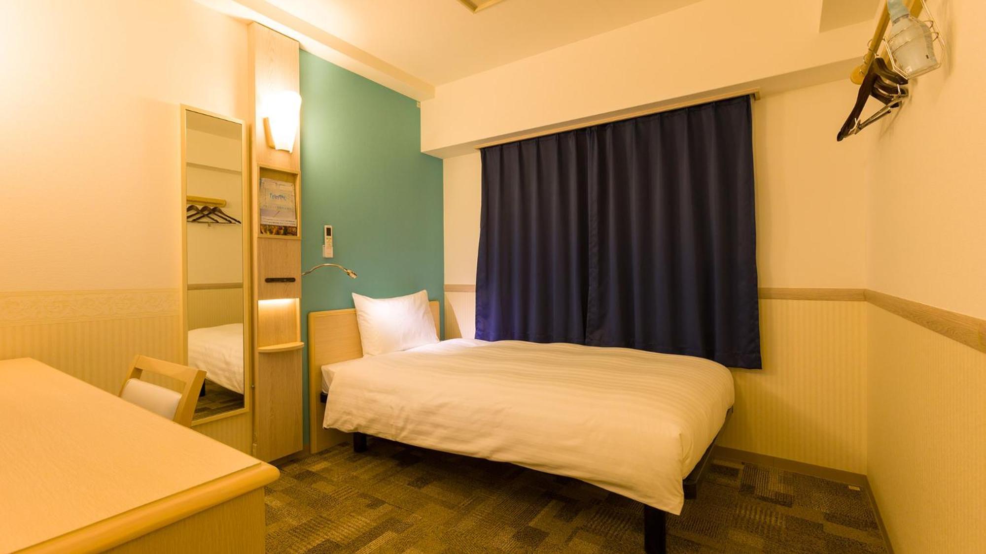 Toyoko Inn Tsubame Sanjo Ekimae Phòng bức ảnh